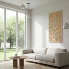 Panel decorativo geométrico modular instalado en pared moderna